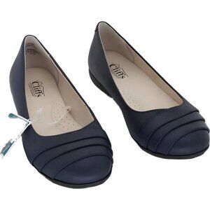 Cliffs by WHITE MOUNTAIN Dark Blue Loafers